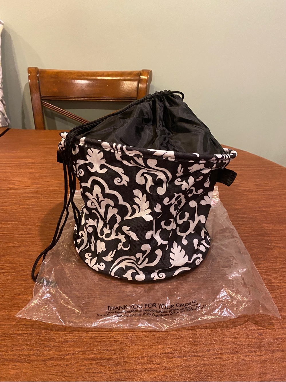 Thirty One Cinch Top Bin.  New